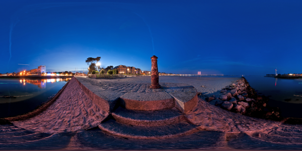 La Baule - entrée du port